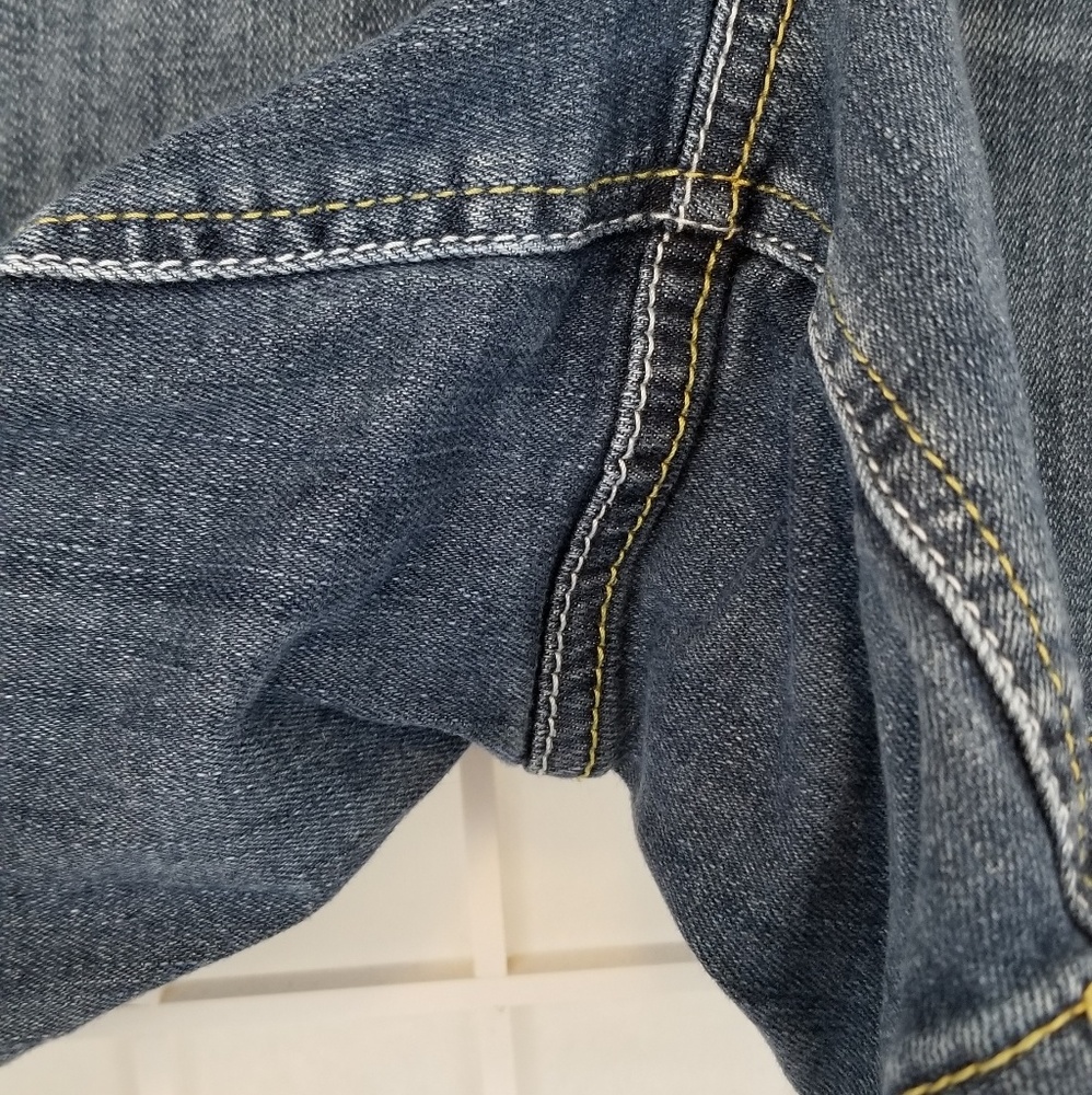 Lane Bryant Jean Short - Size 16 - Picture 3 of 3